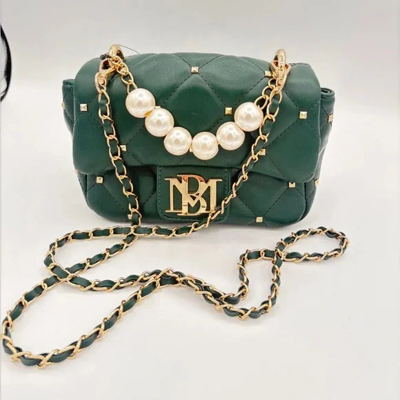 NWT Badgley Mischka Green Quilted Crossbody Bag with Gold Chain - Picture 1 of 1